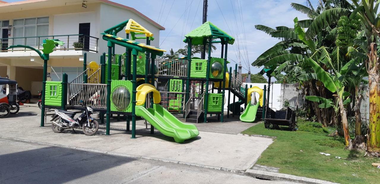 Your Holiday Home Lapu-Lapu City Esterno foto